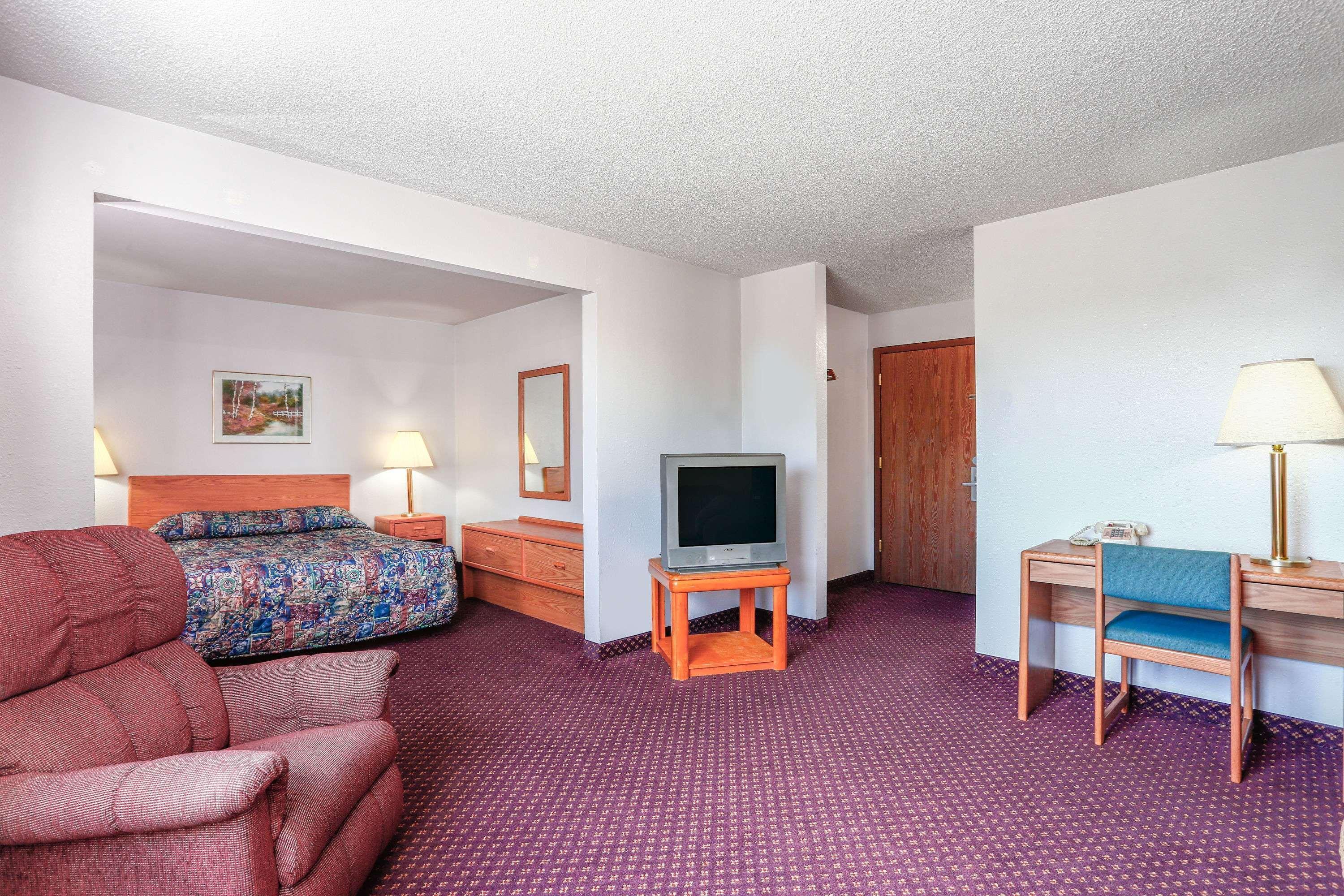 Travelodge By Wyndham Deer Lodge Montana מראה חיצוני תמונה